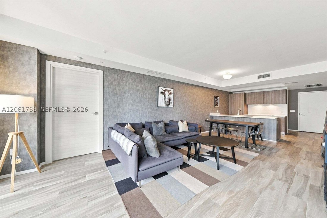 Condo in Miami, Florida, United States 5 - 18637698