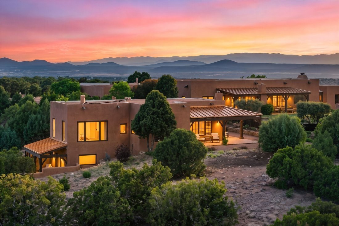 House in Santa Fe, New Mexico, United States 2 - 18636944
