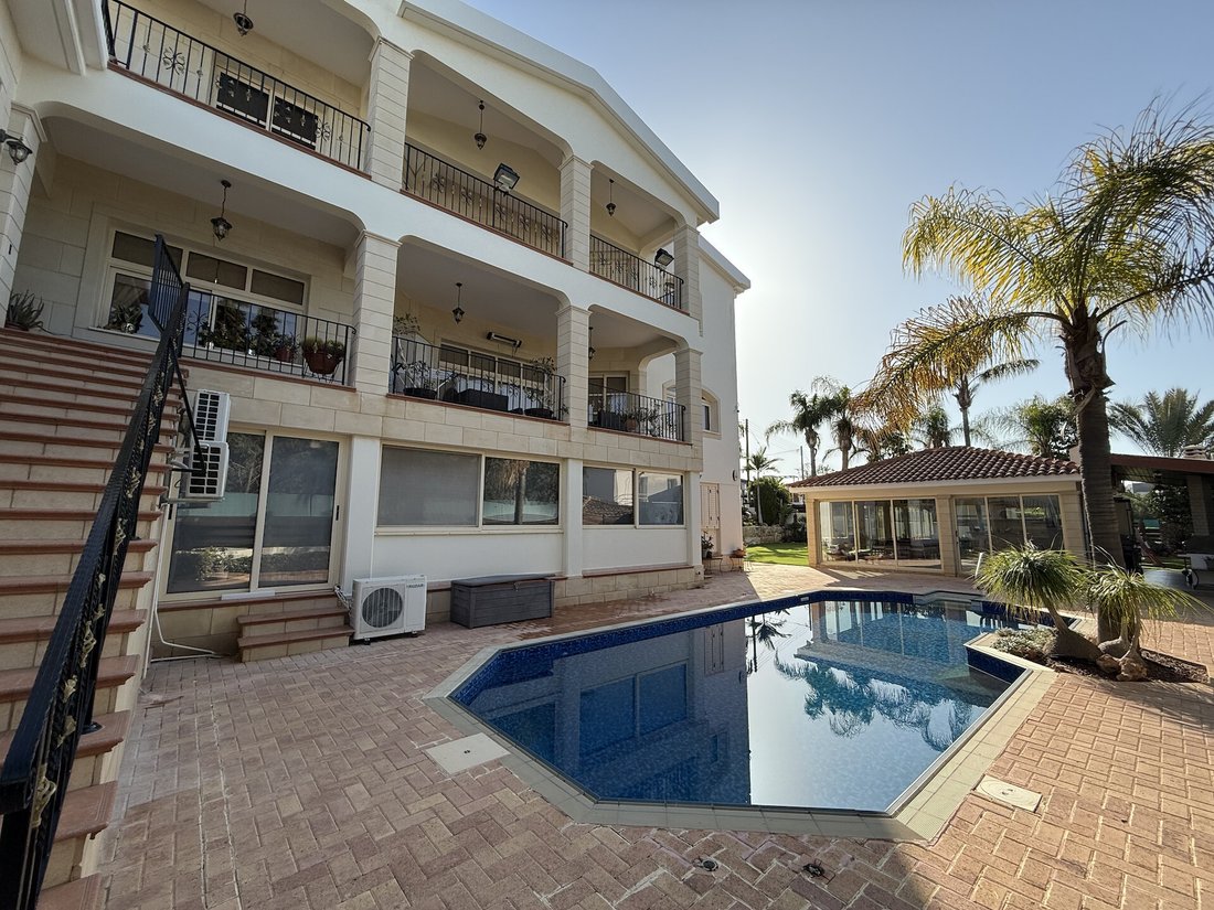 Villa a Germasogeia, Distretto di Limassol, Cipro 3 - 18123828
