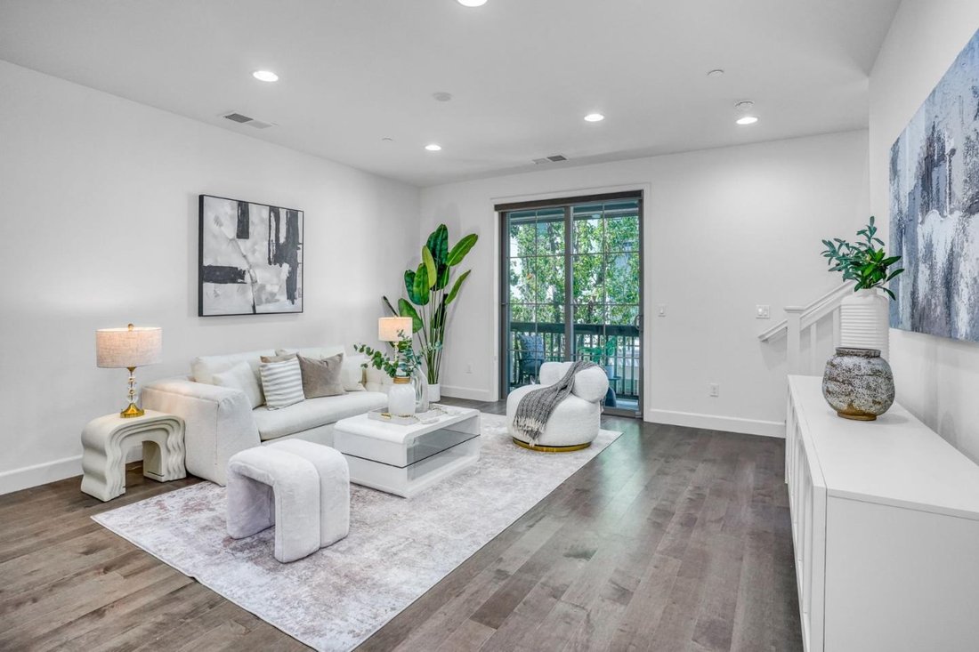 Condo in Santa Clara, California, United States 5 - 18637366