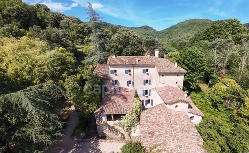 Maison à Saint-Sébastien-d'Aigrefeuille, Occitanie, France 1