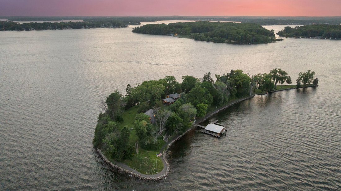 House in Mound, Minnesota, United States 1 - 18635014