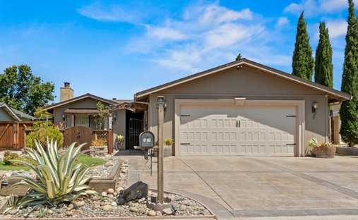 House in Hollister, California, United States 1