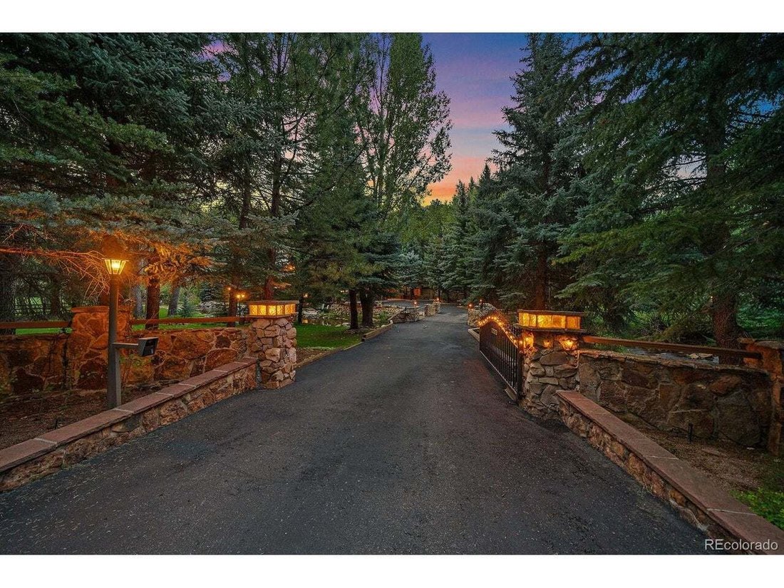 House in Evergreen, Colorado, United States 3 - 18597004