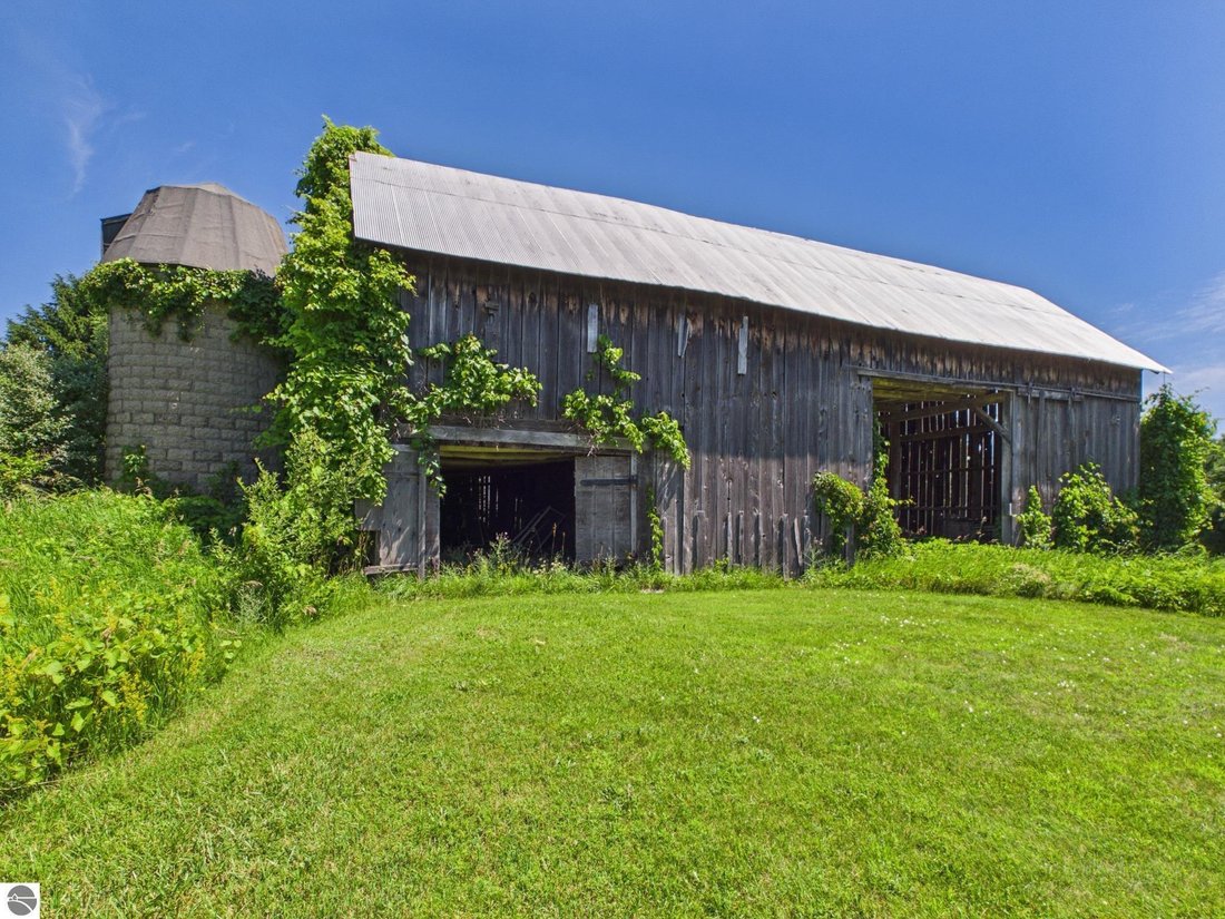 House in Northport, Michigan, United States 5 - 18636236