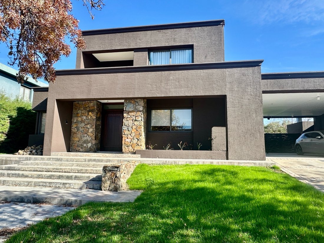 House in Mayor Drummond, Mendoza Province, Argentina 1 - 18636794