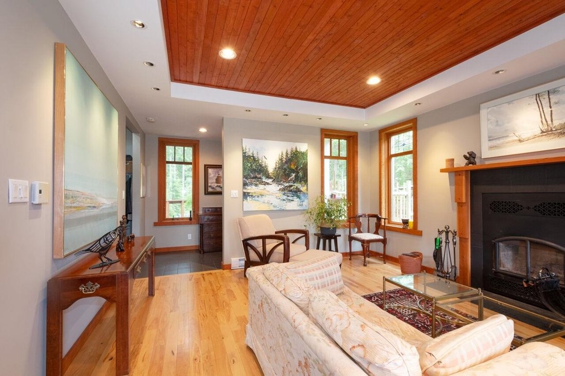 House in Port Mellon, British Columbia, Canada 5 - 18639619