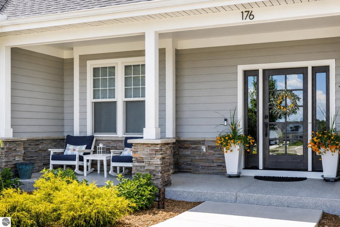 House in Traverse City, Michigan, United States 4 - 18635920