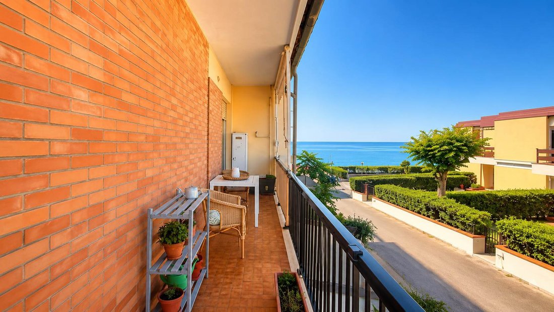 Apartment in Castle of Castiglione, Castiglione della Pescaia, Tuscany 1 - 18638835