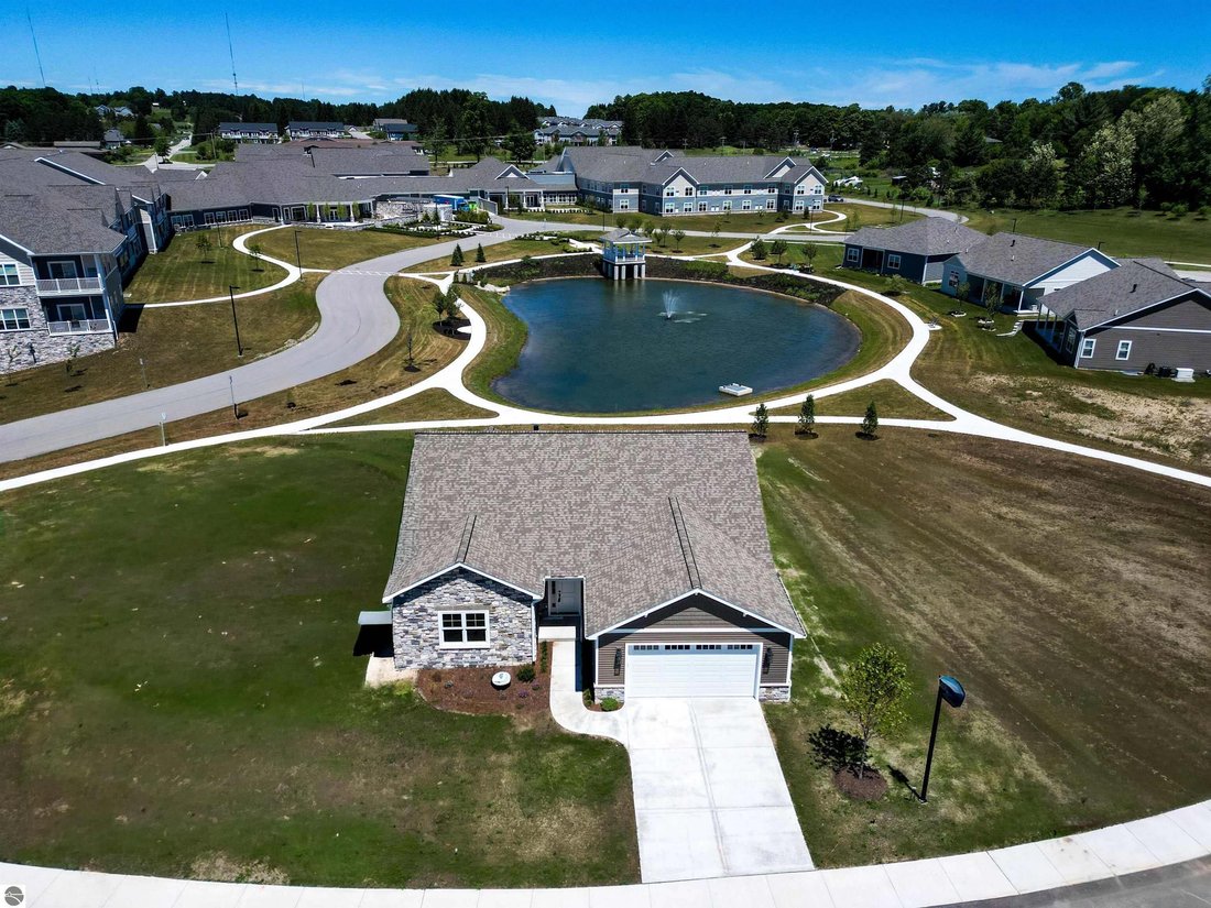 House in Traverse City, Michigan, United States 2 - 18636536
