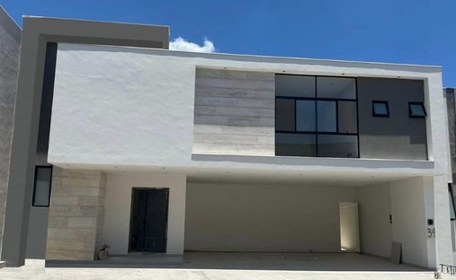 House in Santiago, Nuevo Leon, Mexico 1