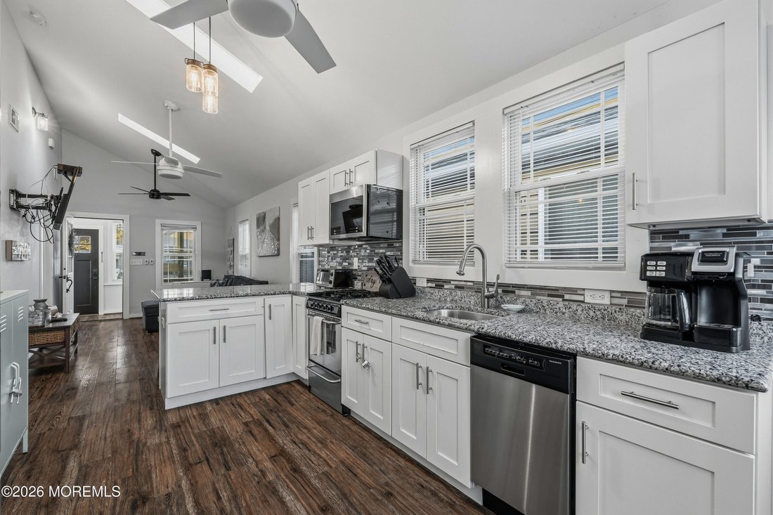 House in Seaside Heights, New Jersey, United States 5 - 18637889