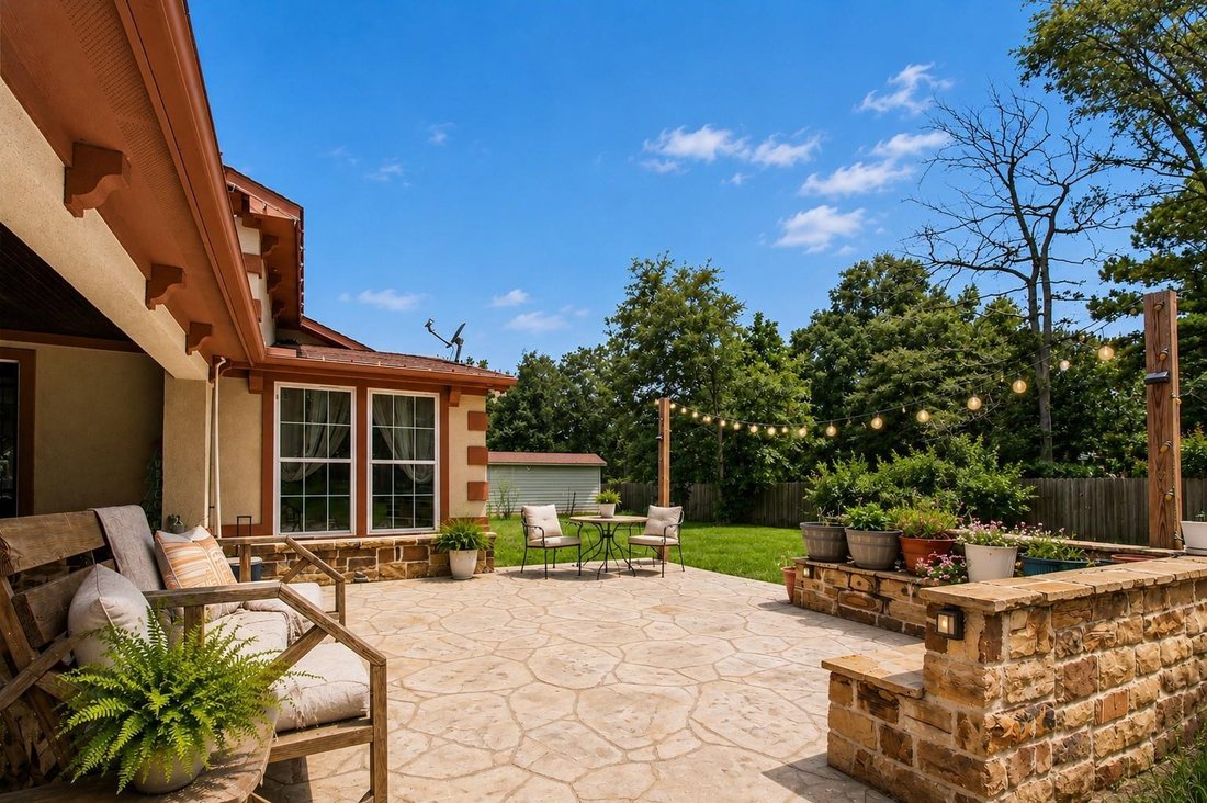 House in Conroe, Texas, United States 3 - 18638363