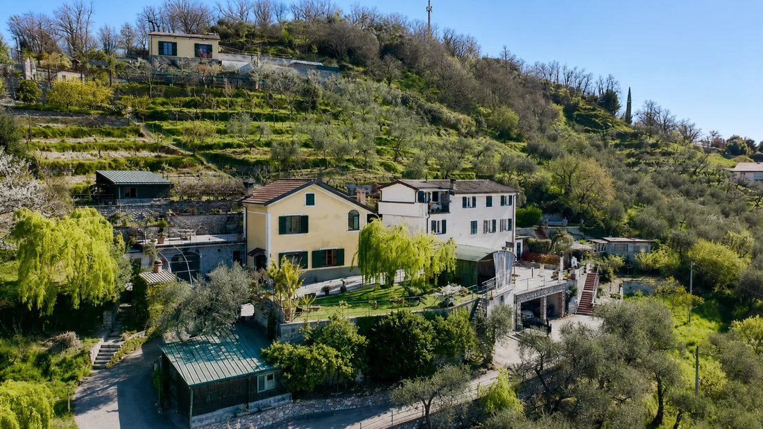 Villa in Leivi, Liguria, Italy 1 - 17663806