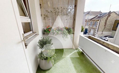 Apartment in La Garenne-Colombes, Ile-de-France, France 1