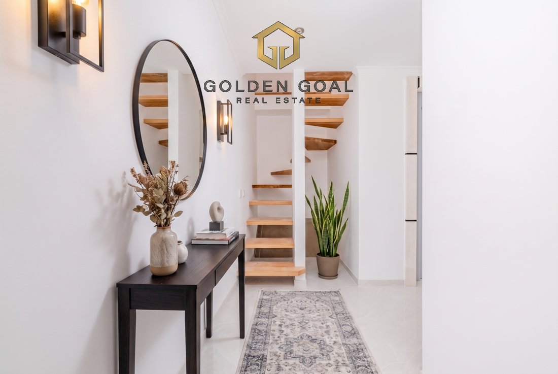Apartment in Aldo Moro Avenue, Olbia, Italy 2 - 18495327