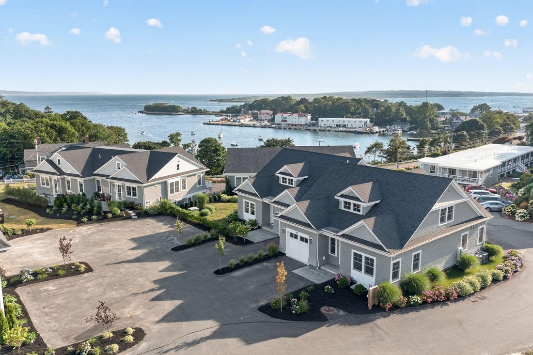 Condo in Falmouth, Massachusetts, United States 1 - 18507338