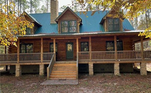 House in White Oak, Georgia, United States 1