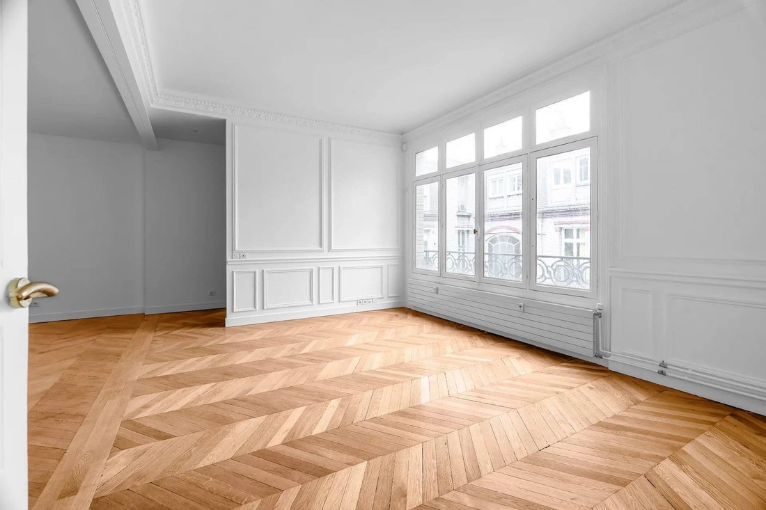 Apartment in Saint Philippe du Roule, Paris 8e Arrondissement, Paris 2 - 17235237
