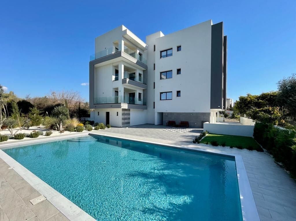Apartment in Germasogeia, Limassol, Cyprus 1 - 16379976