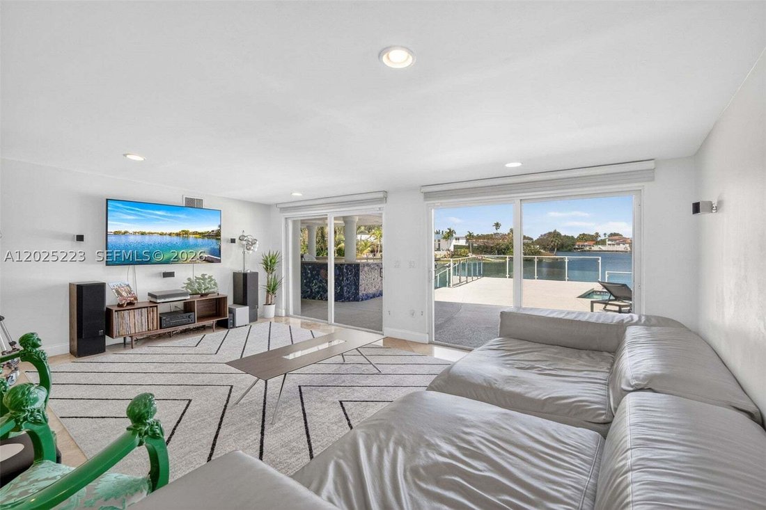 House in North Miami Beach, Florida, United States 3 - 18008013