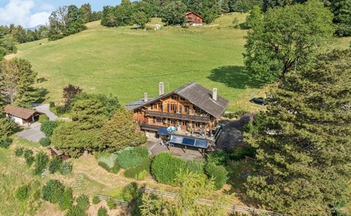 House in Gryon, Vaud, Switzerland 1