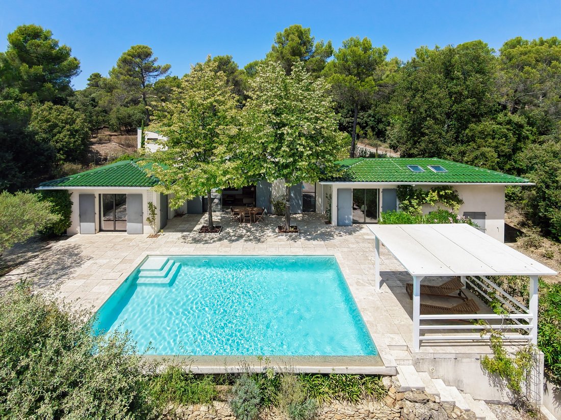 House in Le Tholonet, Provence-Alpes-Côte d'Azur, France 2 - 18638469
