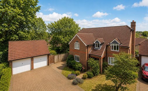 House in Epsom and Ewell, England 1