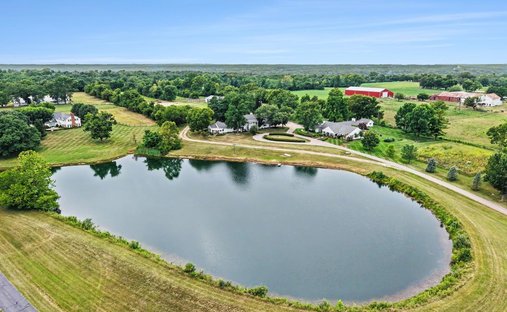 Farm Ranch in Franklin, Ohio, United States 1