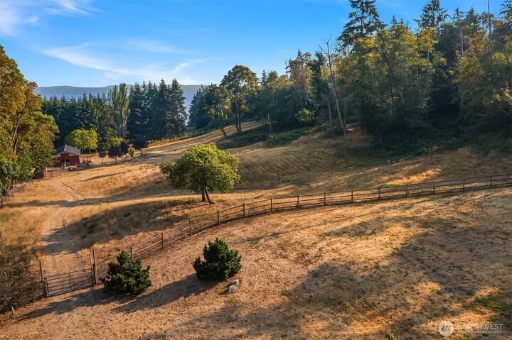 House in Vashon, Washington, United States 3 - 18639889
