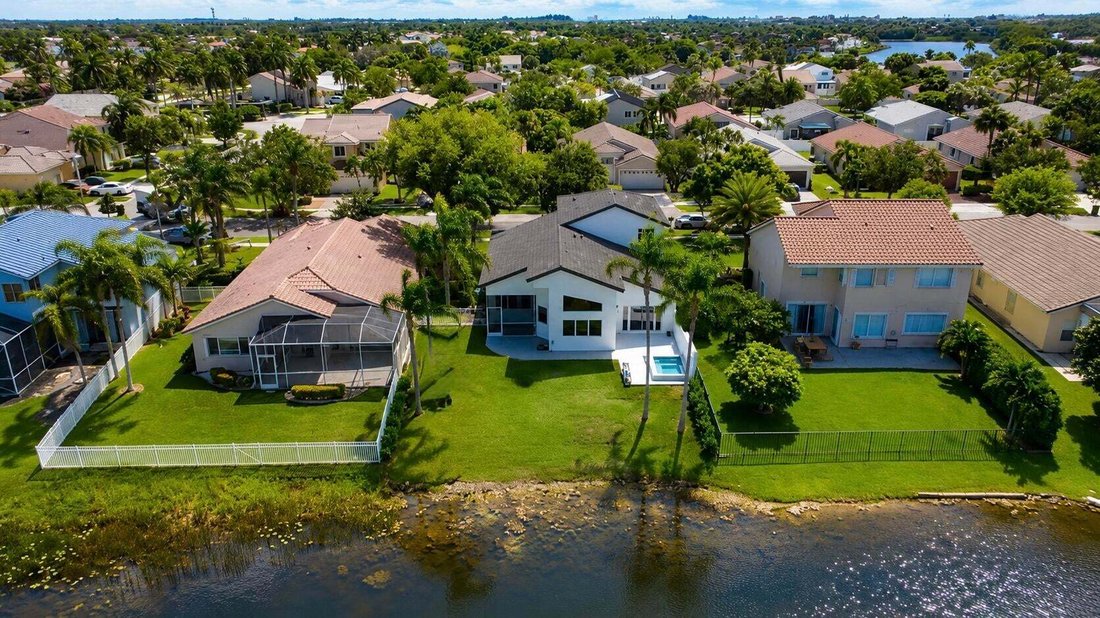 House in Miramar, Florida, United States 5 - 18638028