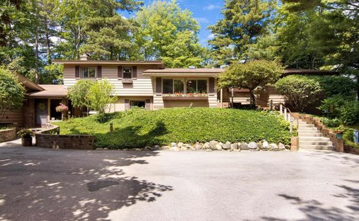 House in Elk Rapids, Michigan, United States 1