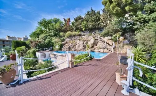 House in Le Port, Villefranche-sur-Mer, France 1