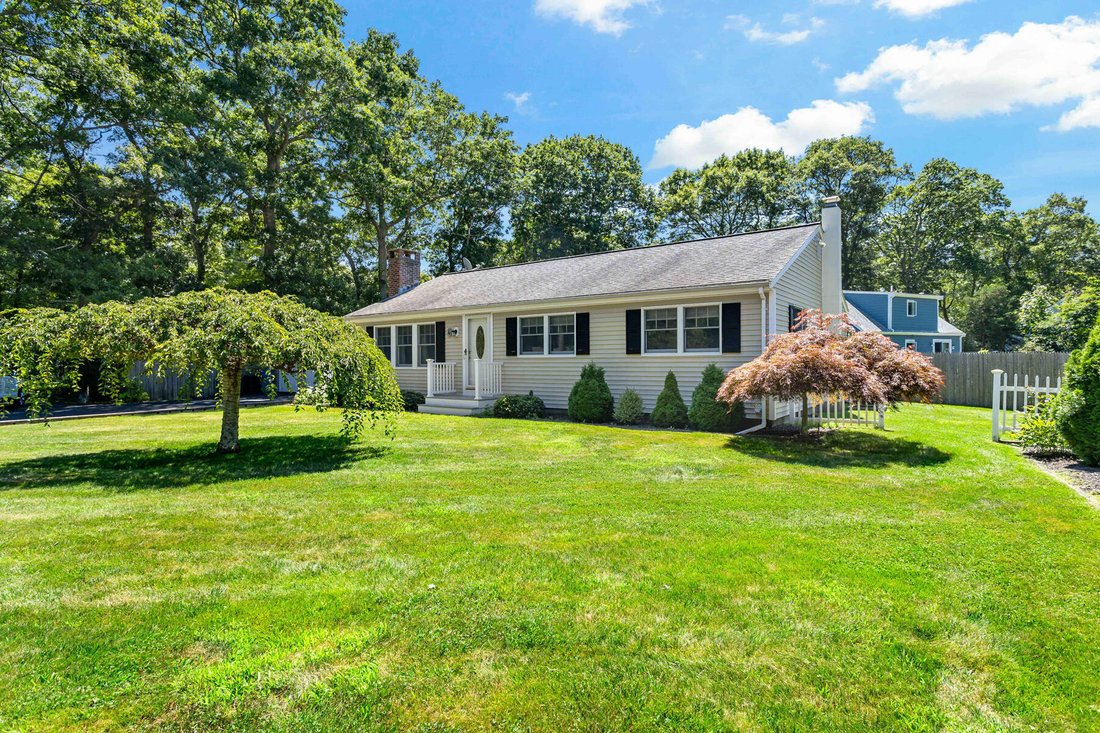 House in Falmouth, Massachusetts, United States 2 - 18632956