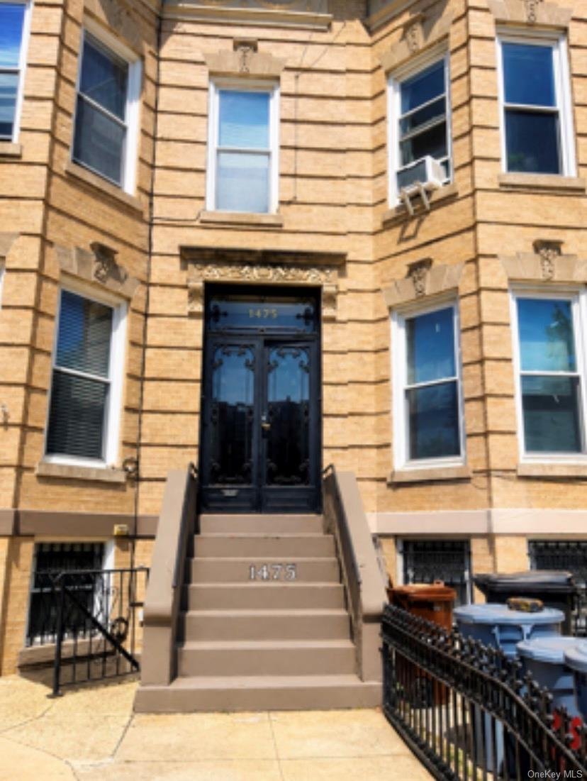 House in New York, New York, United States 1 - 18637433