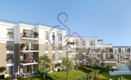 Apartment in Neuilly-Plaisance, Ile-de-France, France 1