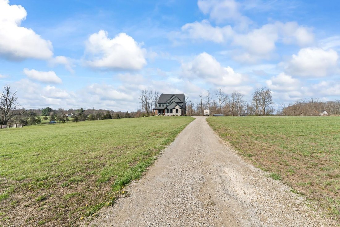 House in Oregonia, Ohio, United States 3 - 18635752