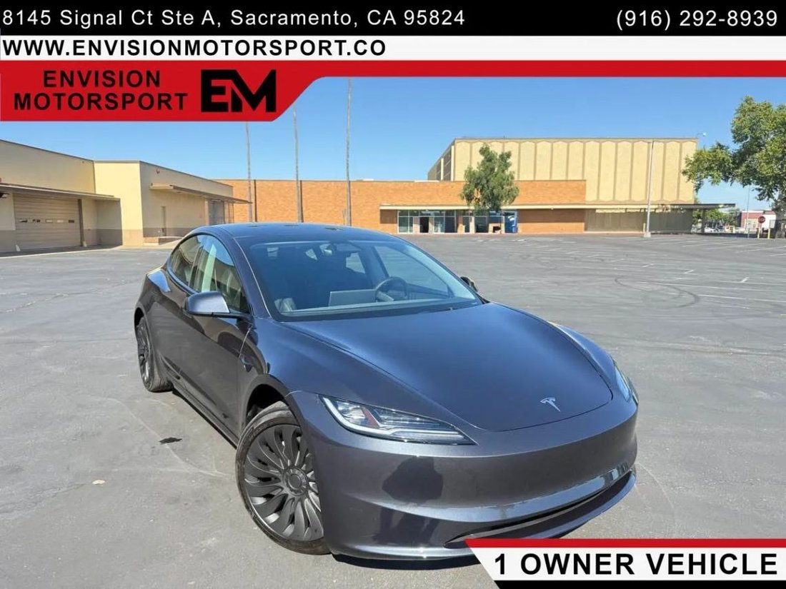 Sedan in Sacramento, CA, United States 1 - 18639477