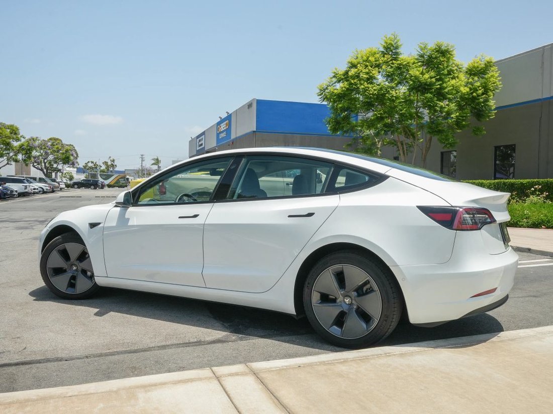Sedan in Costa Mesa, CA, United States 3 - 18587463