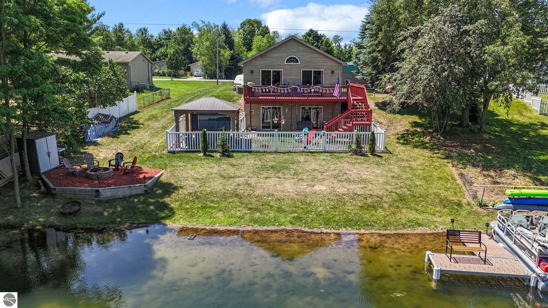 House in Buckley, Michigan, United States 1 - 18635834