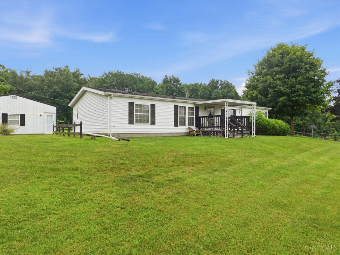 House in Seaman, Ohio, United States 3 - 18635943
