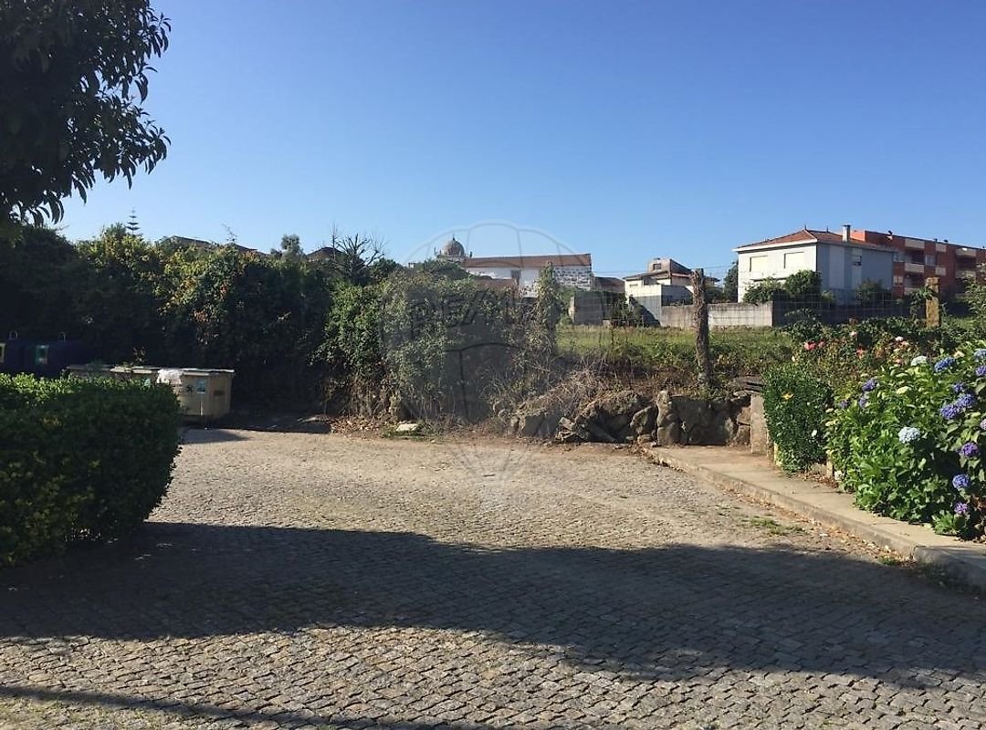 Land in Rio Tinto, Porto District, Portugal 1 - 18634038