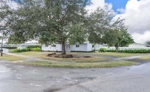 Casa a Hialeah, Florida, Stati Uniti 1