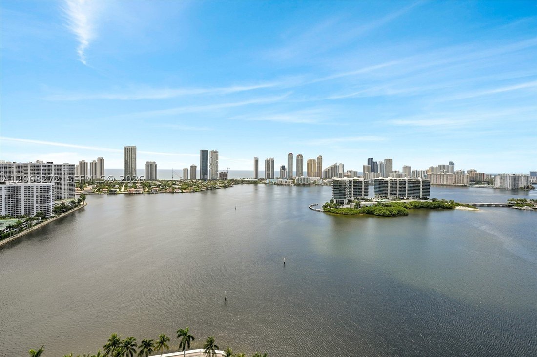 House in Aventura, Florida, United States 1 - 18639692