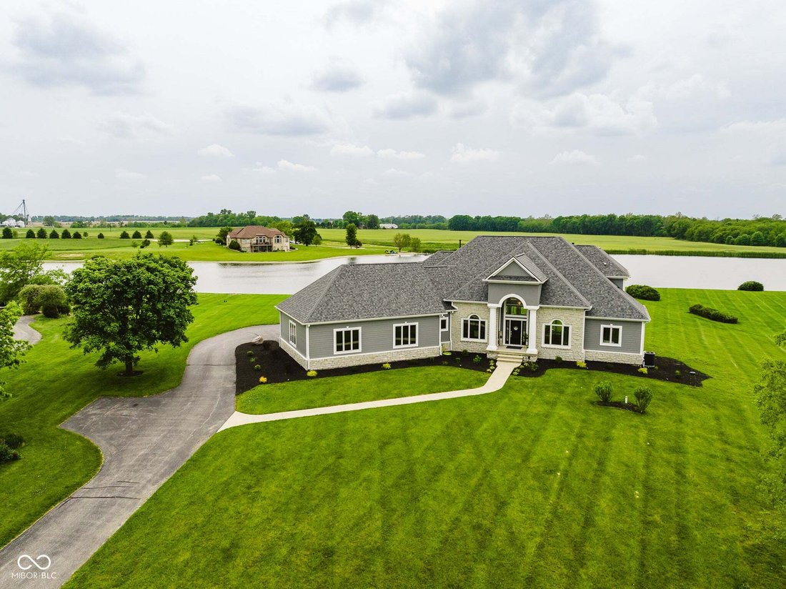 House in Thorntown, Indiana, United States 1 - 18633011