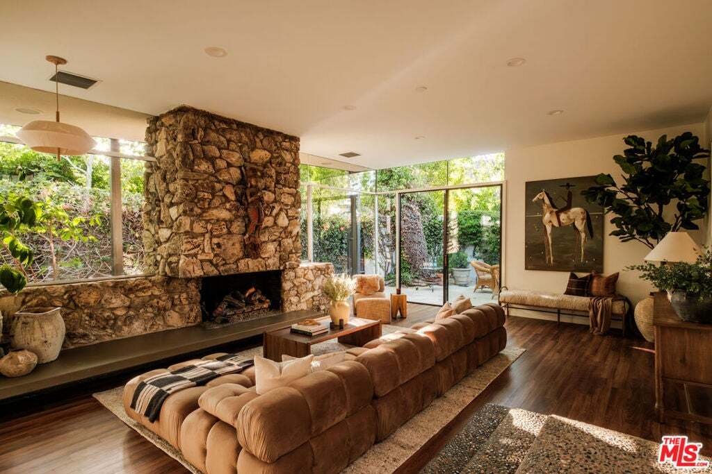 House in Beverly Hills, California, United States 2 - 18637476