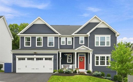 House in Zelienople, Pennsylvania, United States 1