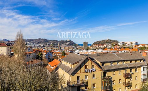Haus in Ipar-Ekialdea, Donostia-San Sebastián, Spanien 1