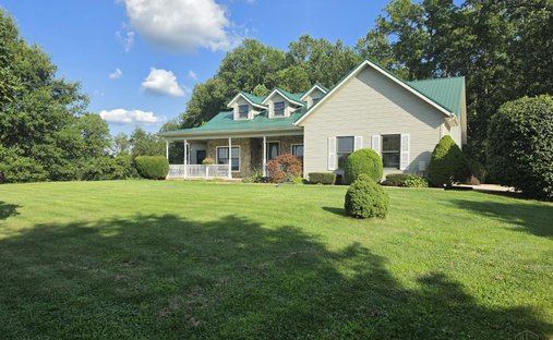 Farm Ranch in Hillsboro, Ohio, United States 1