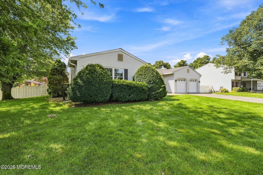 House in Brick Township, New Jersey, United States 4 - 18637932